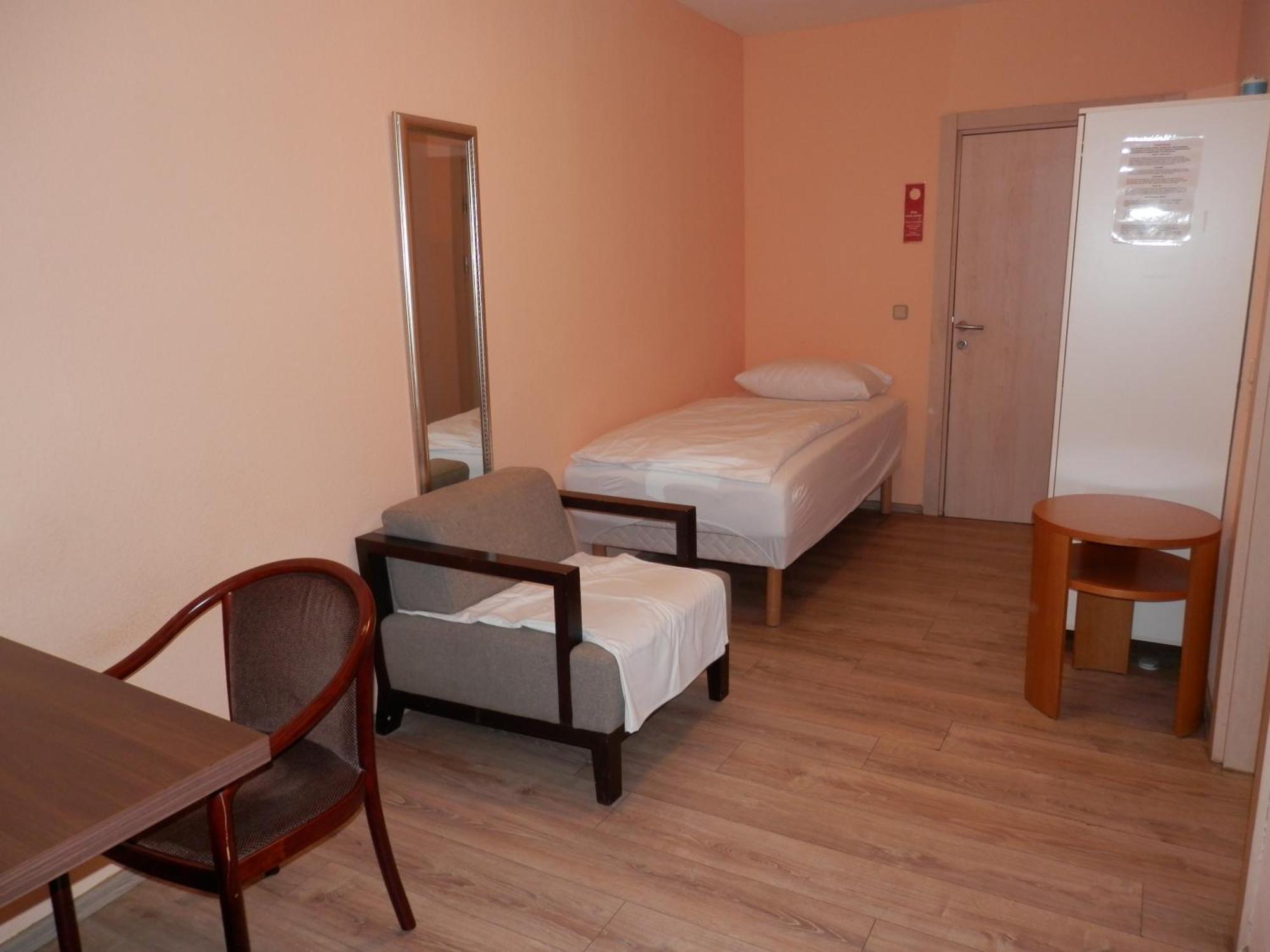 Relax Hotel-Ludwigshafen Esterno foto