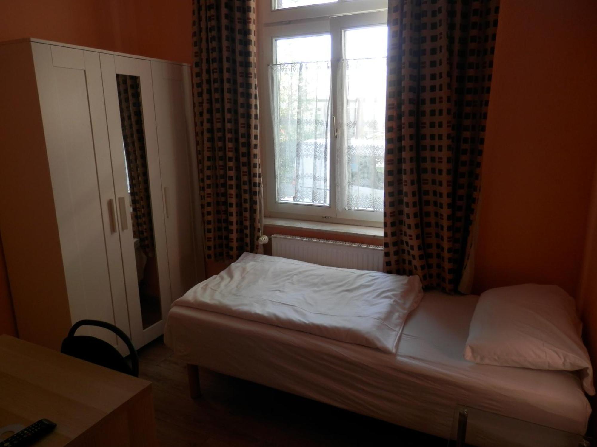 Relax Hotel-Ludwigshafen Esterno foto